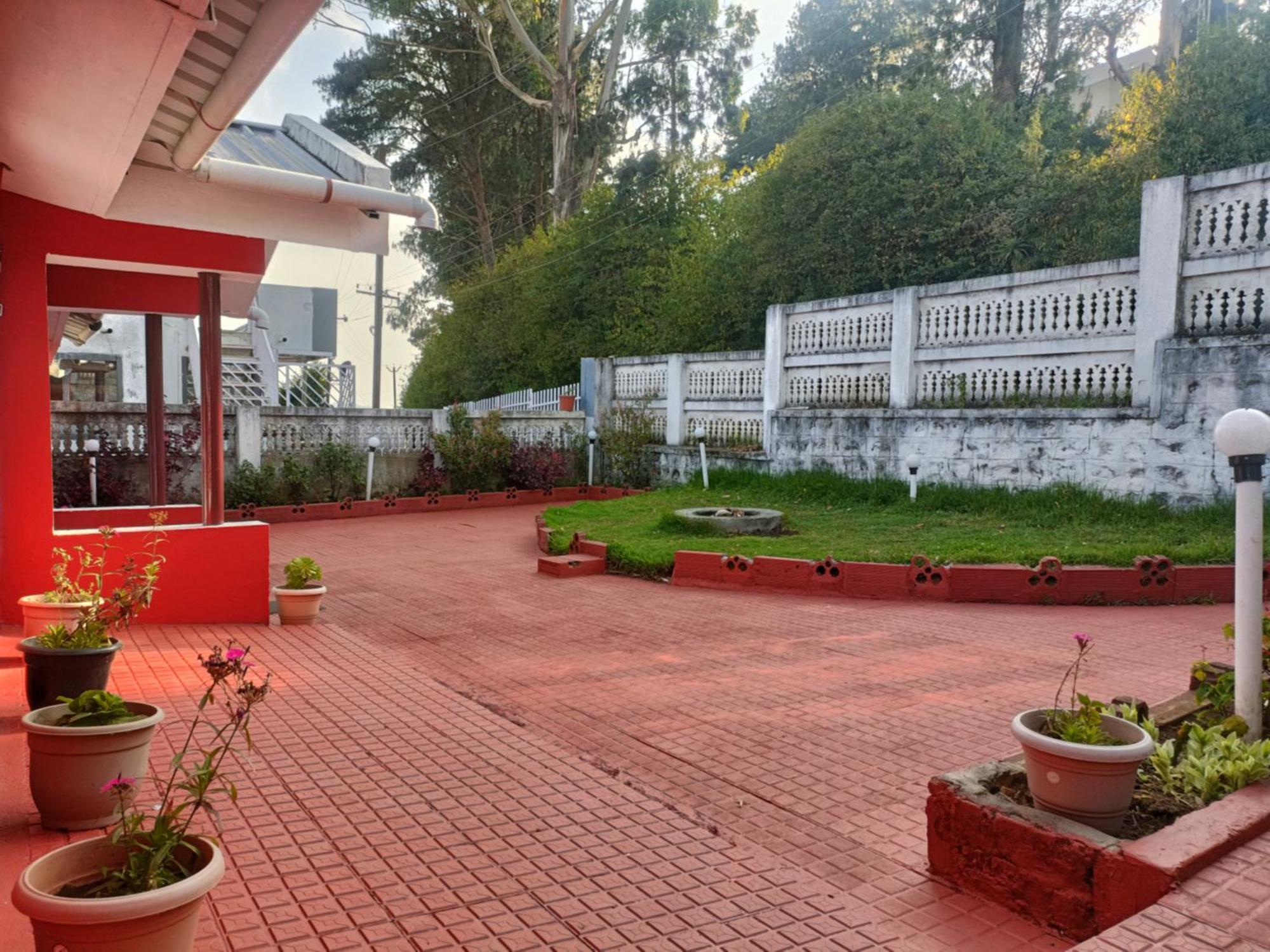 Queens Cottage - Individual Cottage อูตี ภายนอก รูปภาพ